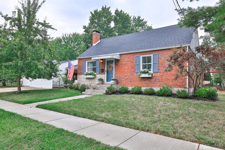 Property Photo:  9395 Lark Court  OH 45242 