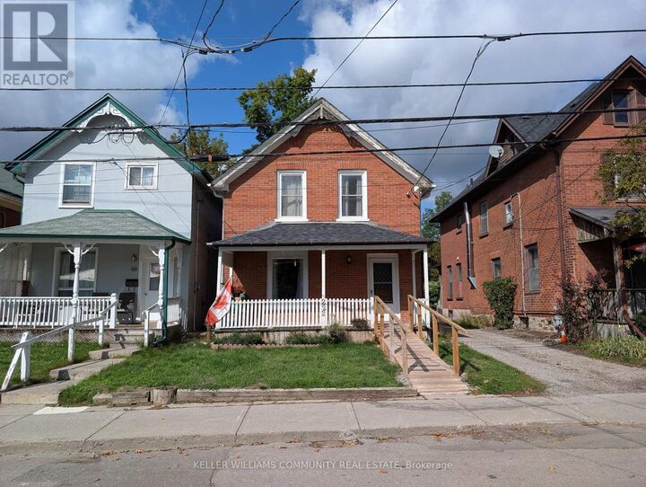 222 London Street  Peterborough (Town Ward 3) ON K9H 2Y9 photo