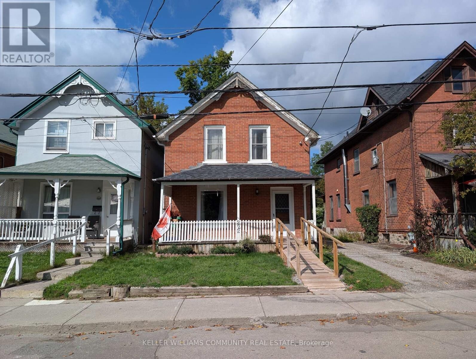 Property Photo:  222 London Street  ON K9H 2Y9 