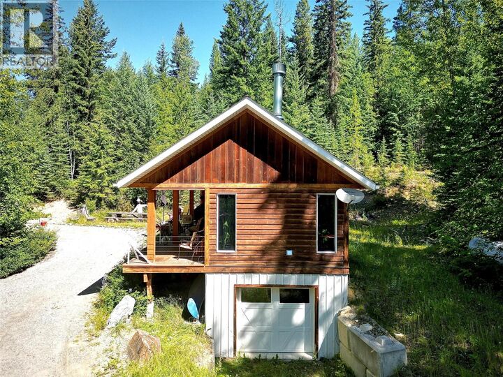 Property Photo: 1427 Hartley Road BC V0A 1H1