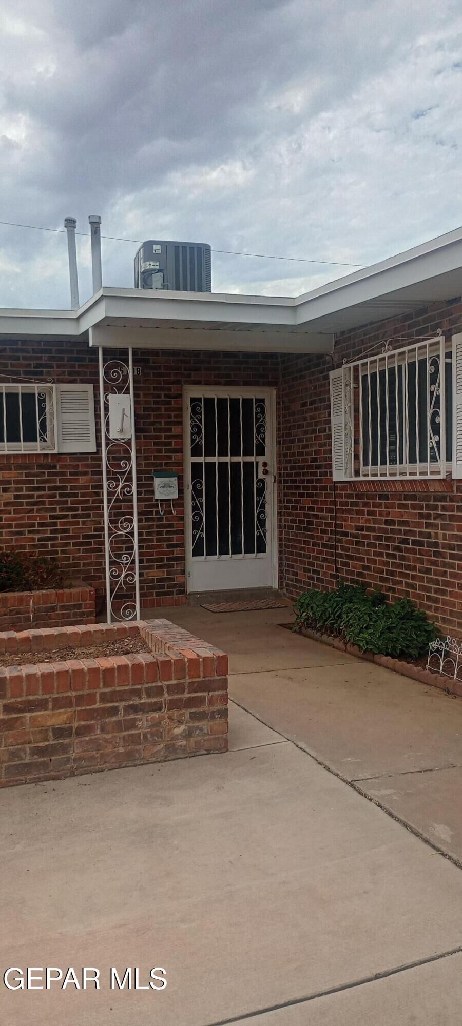 Property Photo: 5108 Paris Avenue TX 79924