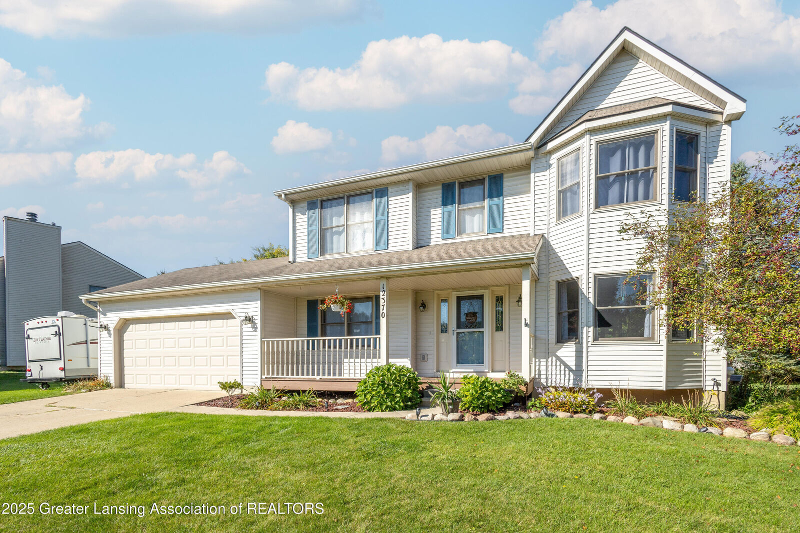 Property Photo:  12370 Oakland Hills Drive  MI 48820 