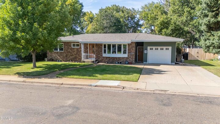 Property Photo: 801 10th Avenue W ND 58601