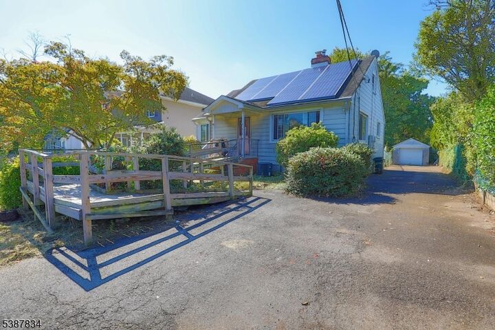 Property Photo:  6 Highland St  NJ 08812 
