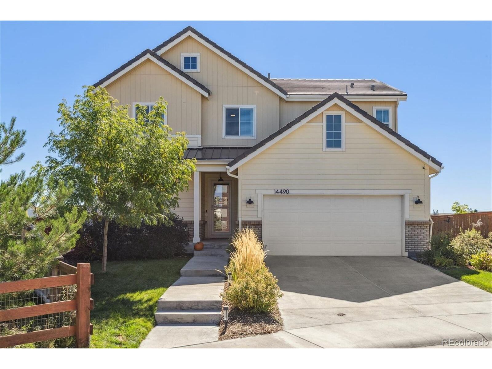 Property Photo:  14490 Mosaic Ave  CO 80134 