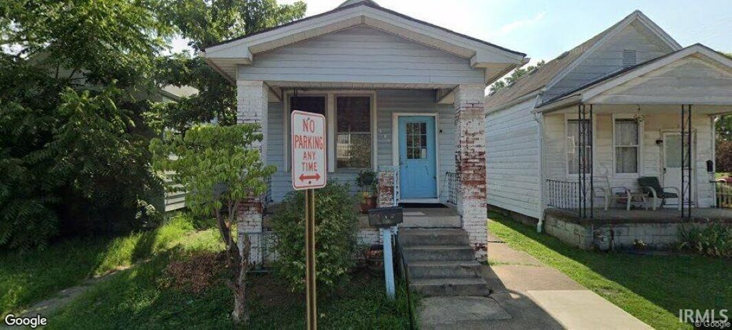 Property Photo:  405 Garfield Street  IN 47710 