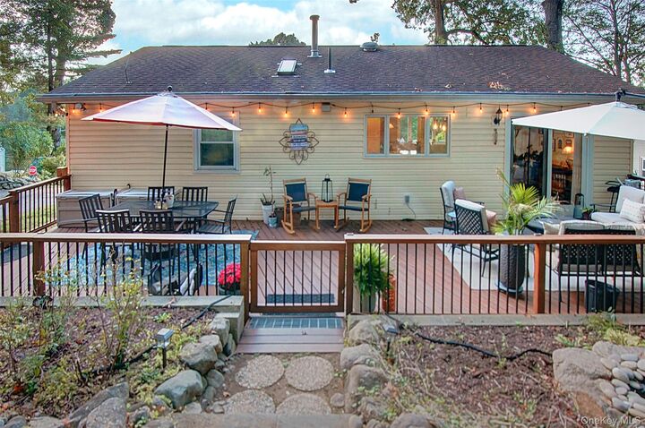 Property Photo:  9 Prospect Place  NY 10901 