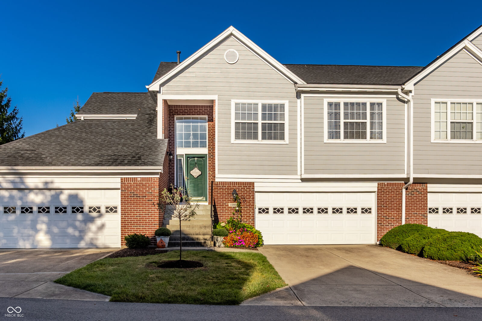 Property Photo:  13854 Meadow Grass Way  IN 46038 