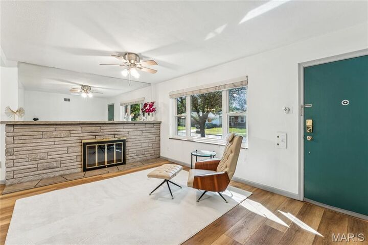 Property Photo: 5655 Sutherland Avenue MO 63109