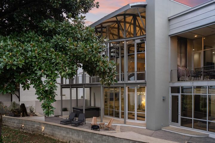 Property Photo: 555 Magnolia Mound Dr TN 38103