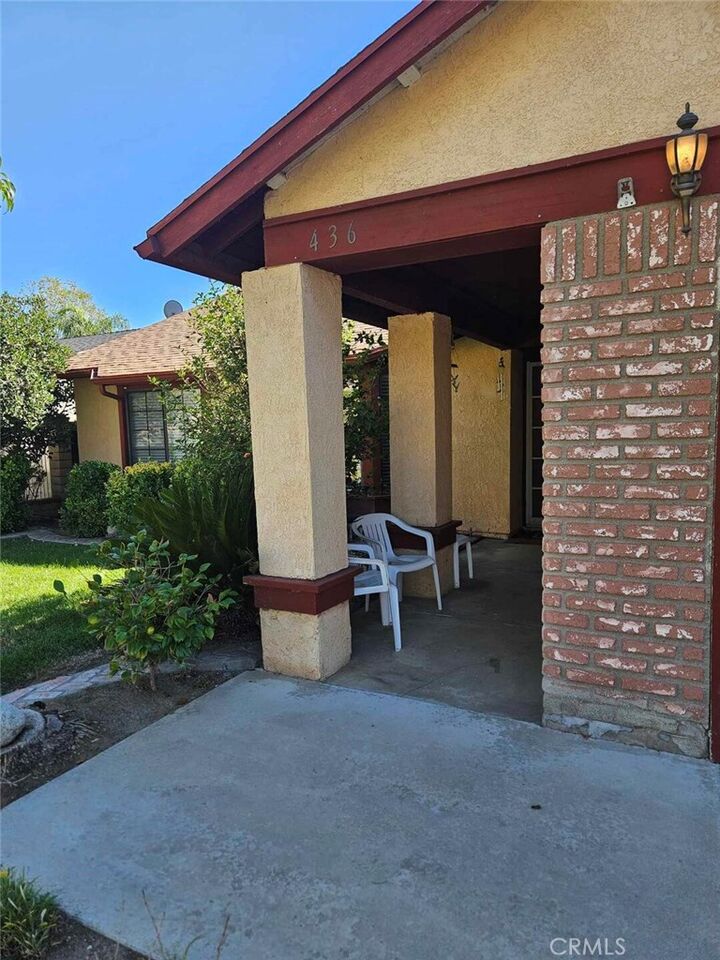 Property Photo:  436 Buckingham  CA 92583 