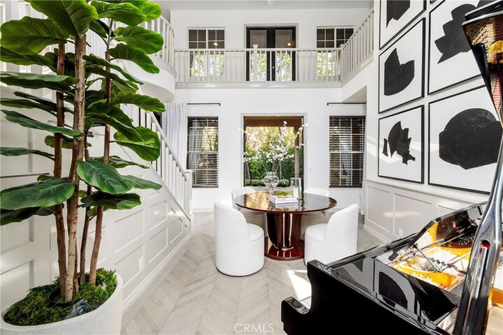 Property Photo:  8 Upland  CA 92602 