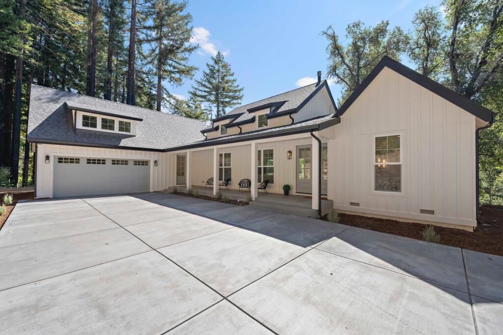 Property Photo:  266 W Hilton Drive  CA 95006 