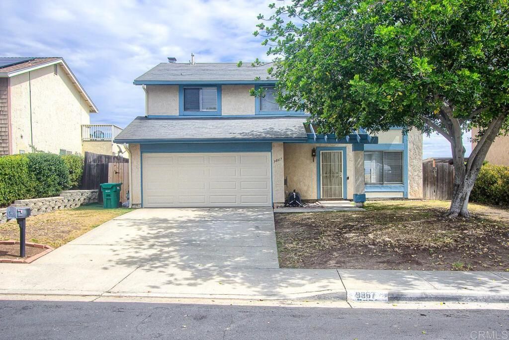 Property Photo: 9867 Via Francis CA 92071