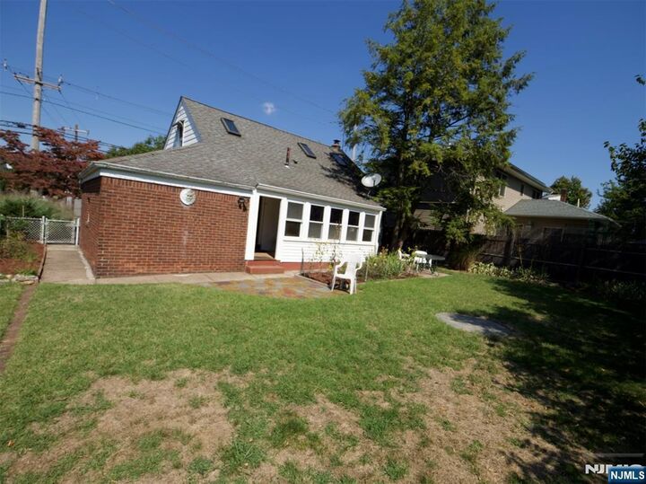 Property Photo:  7-22 Berdan Avenue  NJ 07410 