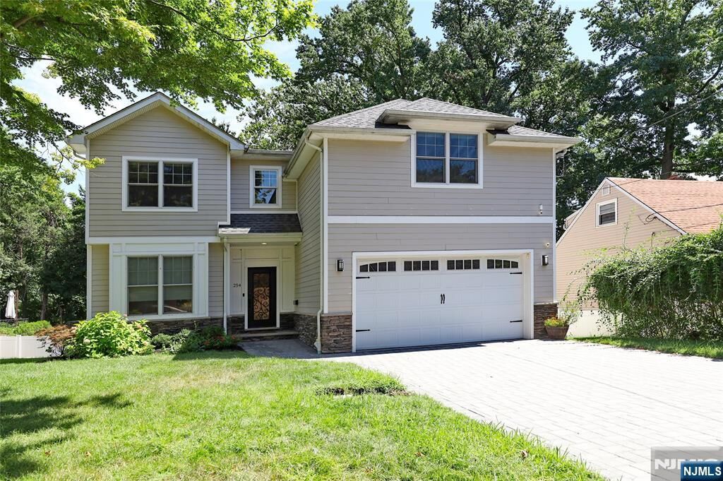 Property Photo:  254 Concord Street  NJ 07626 