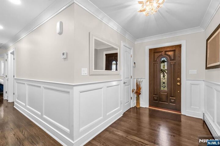 Property Photo:  146 Lawrence Drive  NJ 07652 