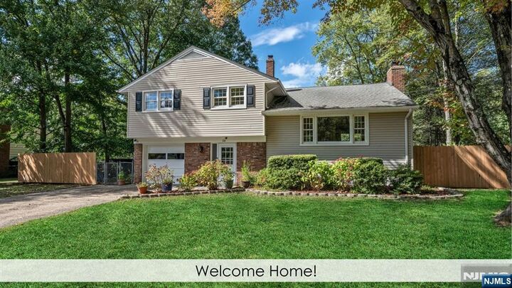 28 Ridgewood Road  Twp of Washington NJ 07676 photo
