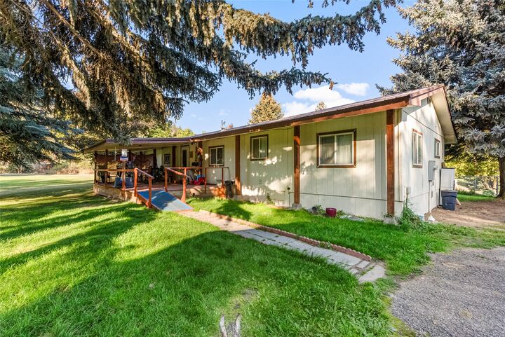 1011 Runyon Drive  Alberton MT 59820 photo
