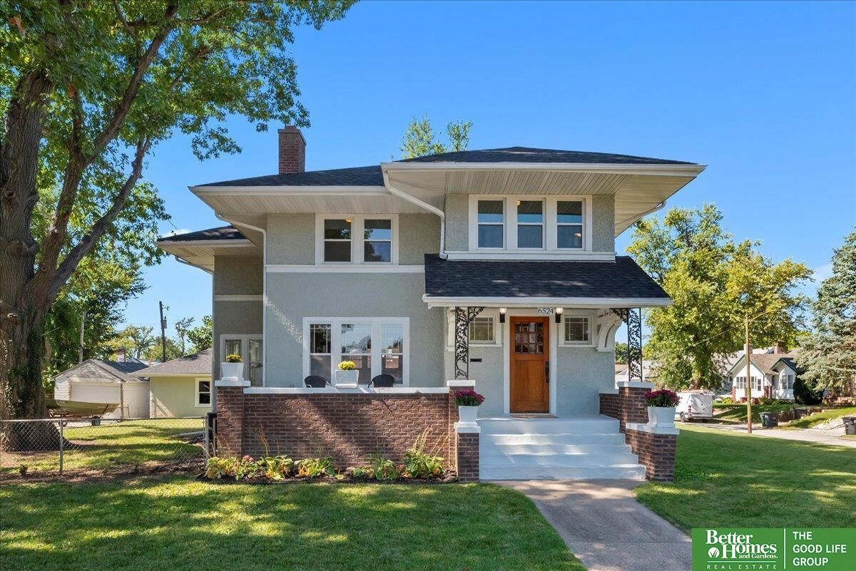 Property Photo:  6524 N 24th Street  NE 68112 