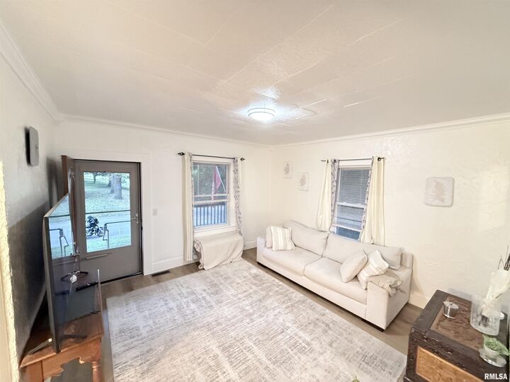 Property Photo:  603 N 8th Street  IL 62966 