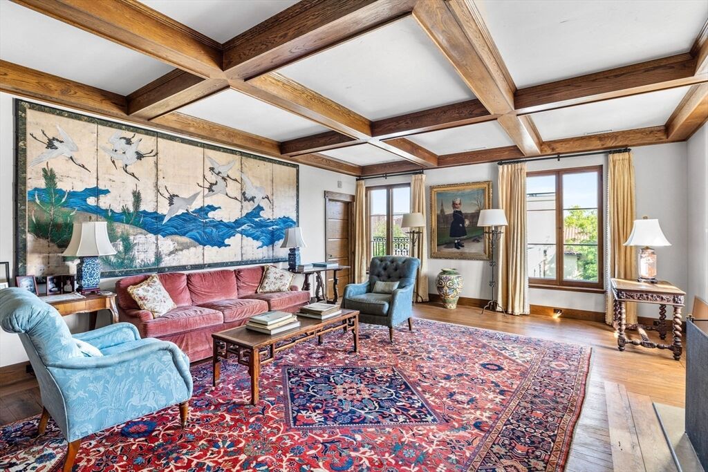 Property Photo: 142 Chestnut Street Ph MA 02108