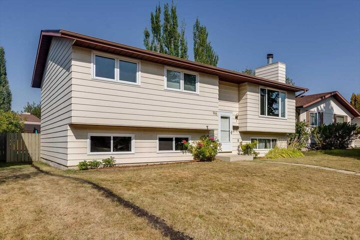 96 Carpenter Street  Red Deer AB T4P 2S1 photo