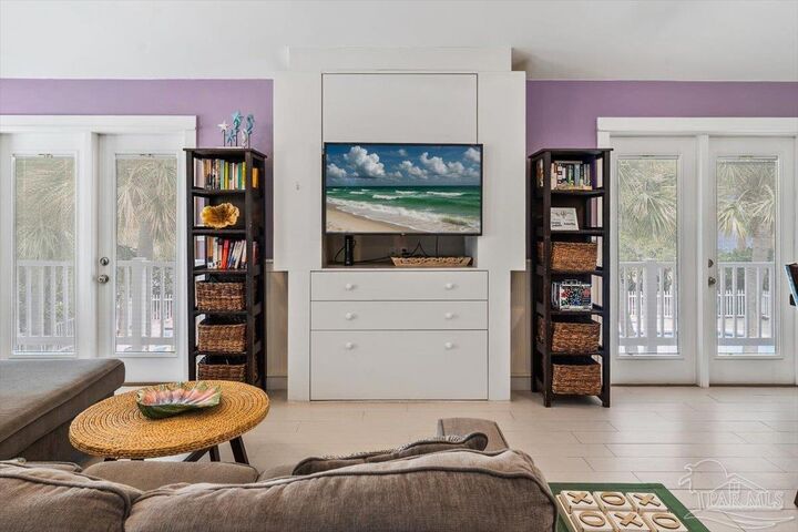 Property Photo:  1466 Sonata Ct  FL 32566 