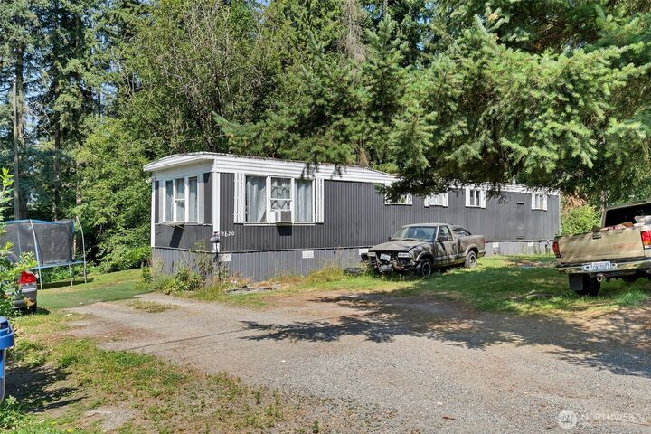 12620  Waltham Drive  Everett WA 98208 photo