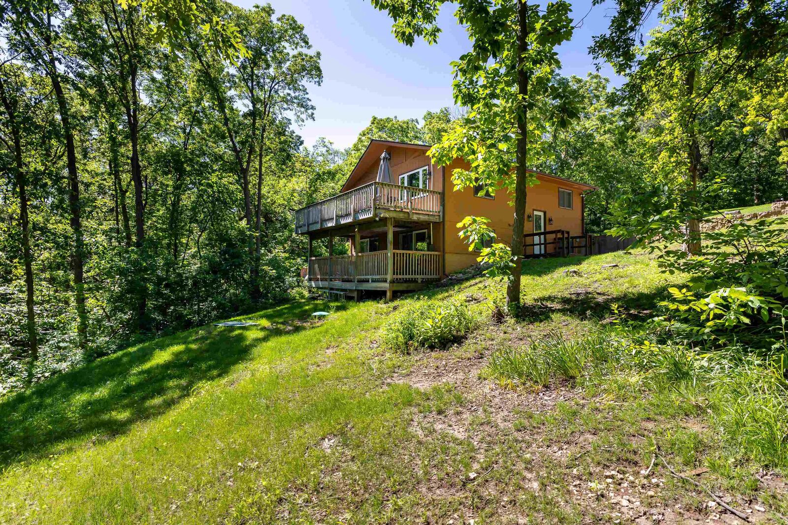 Property Photo:  3 Briarwood Trail  IL 61036 