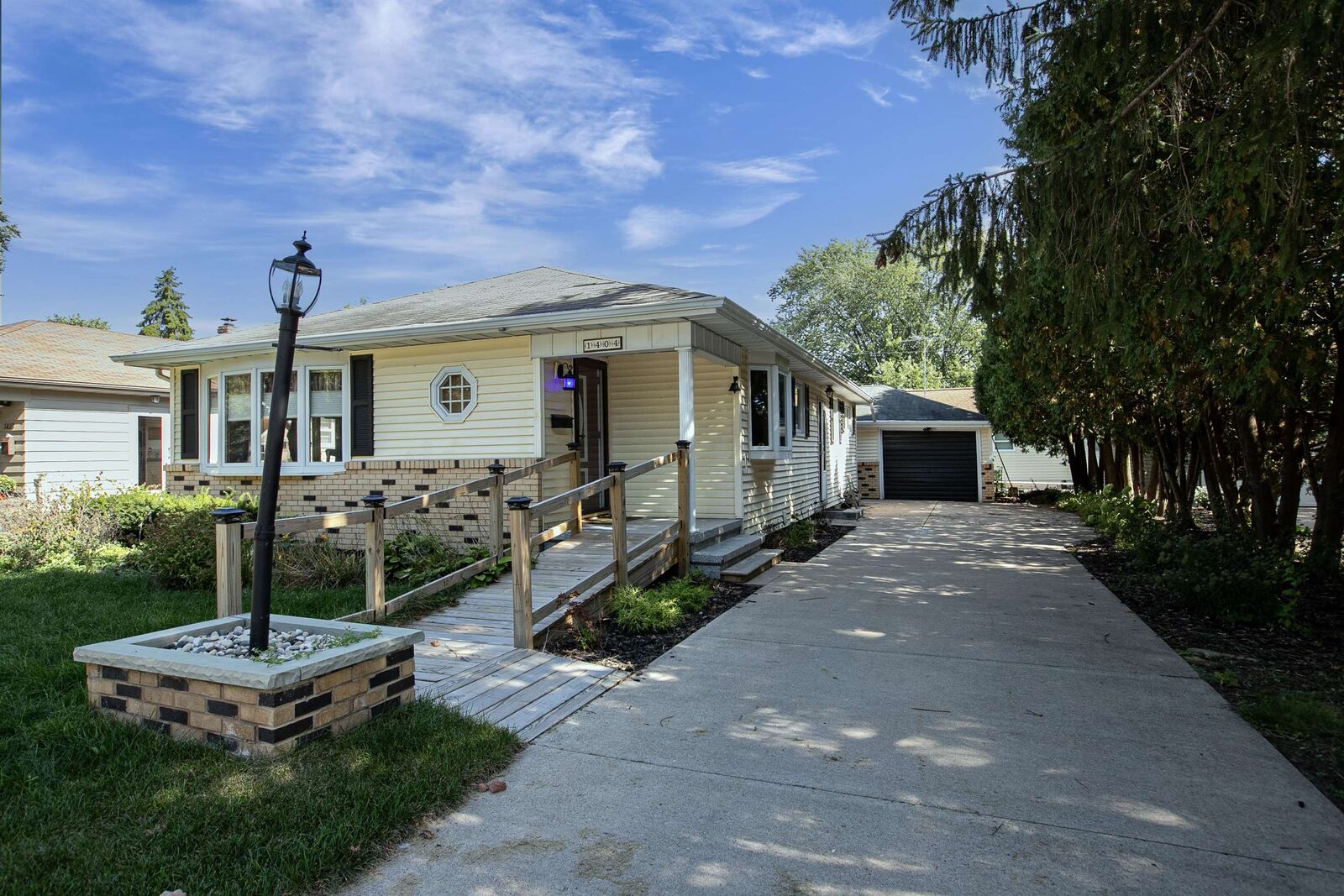 Property Photo: 1404 N Charlotte Street WI 54911-4014
