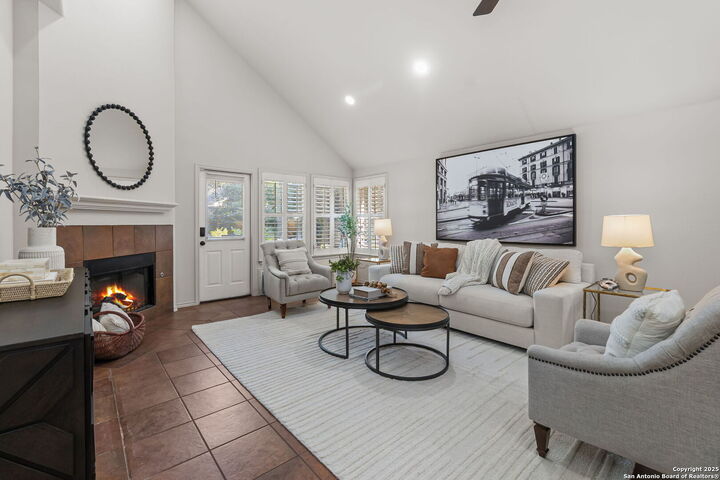24406 Flint Crk  San Antonio TX 78255 photo