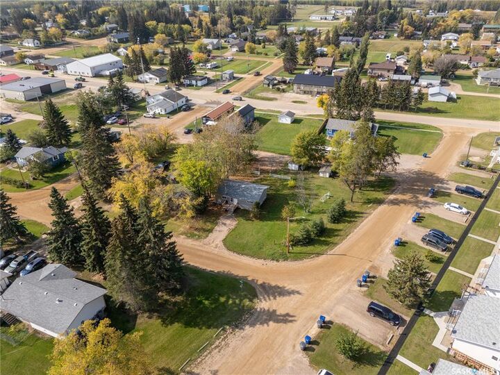 Photo de la propriété:  145 1st Street E  SK S0M 2K0