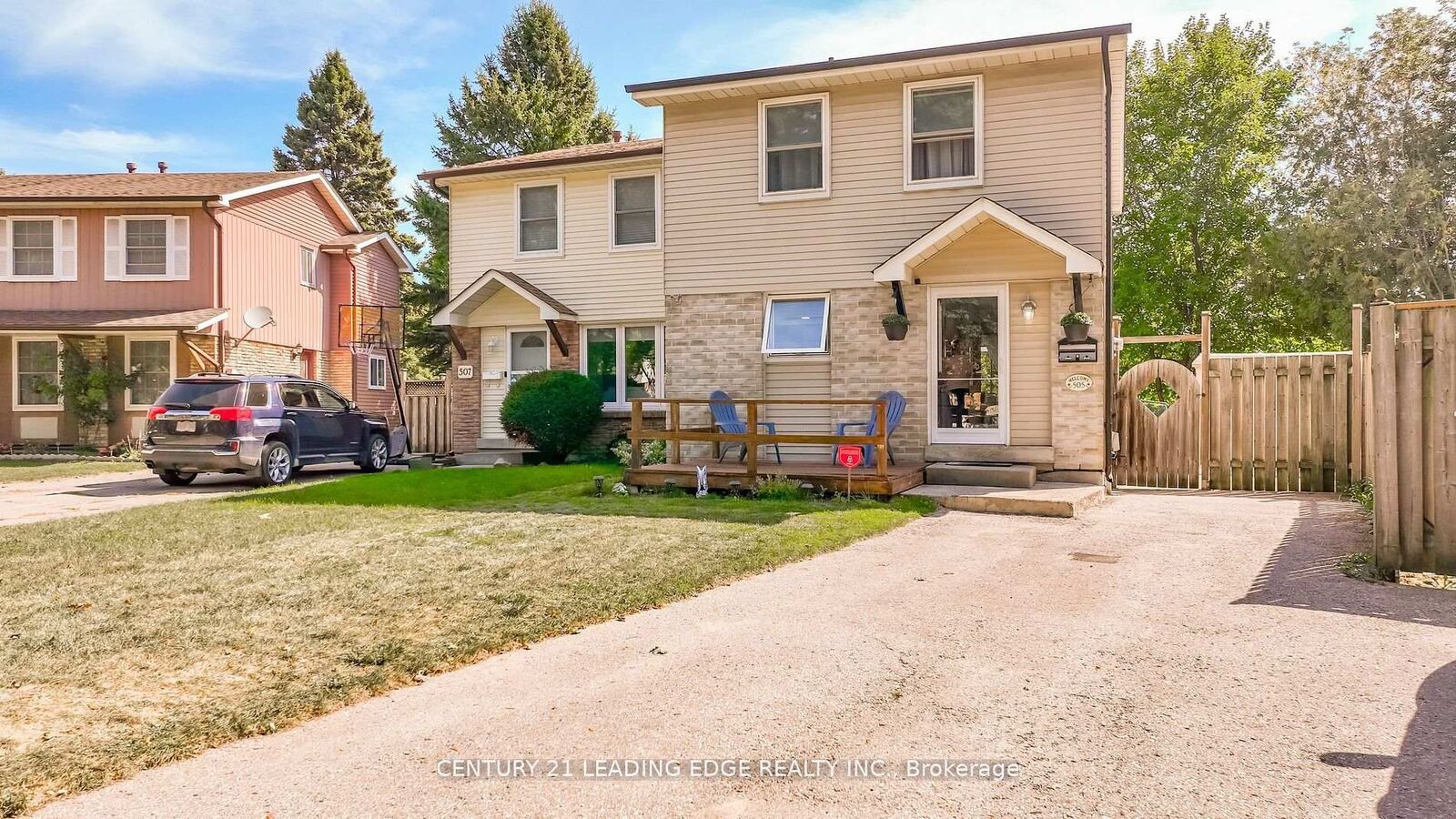 Property Photo: 505 Lancelot Crescent ON L1K 1J9