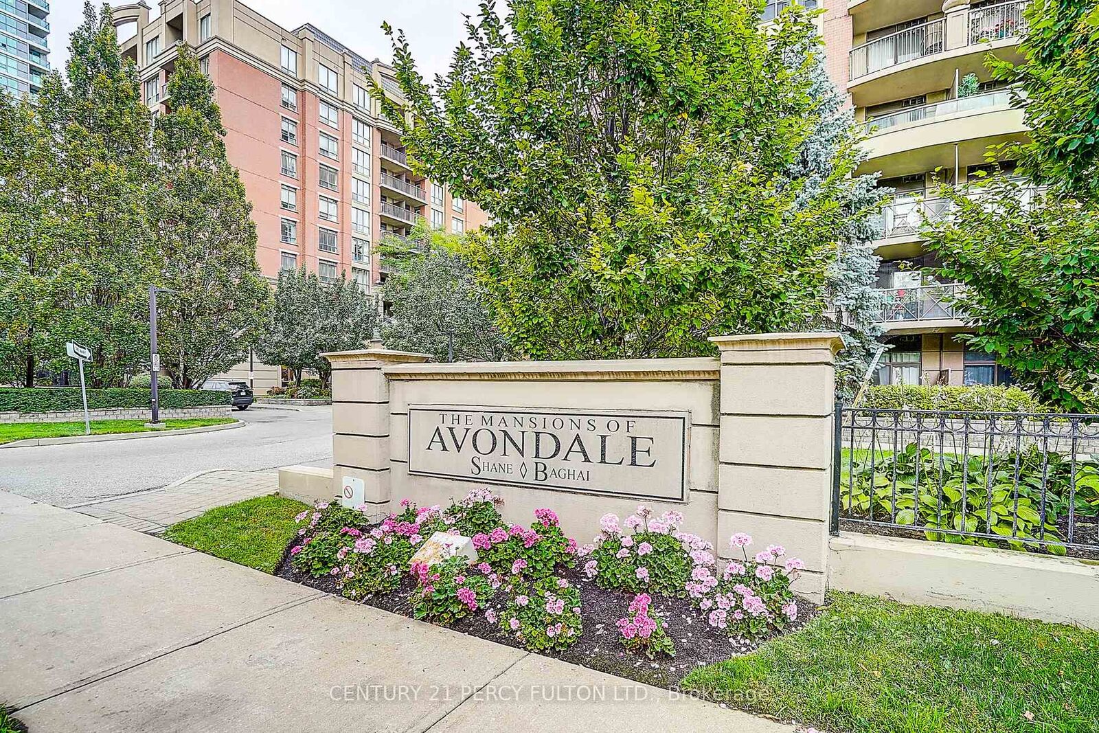 Photo de la propriété:  51 Harrison Garden Boulevard 503  ON M2N 7G4 