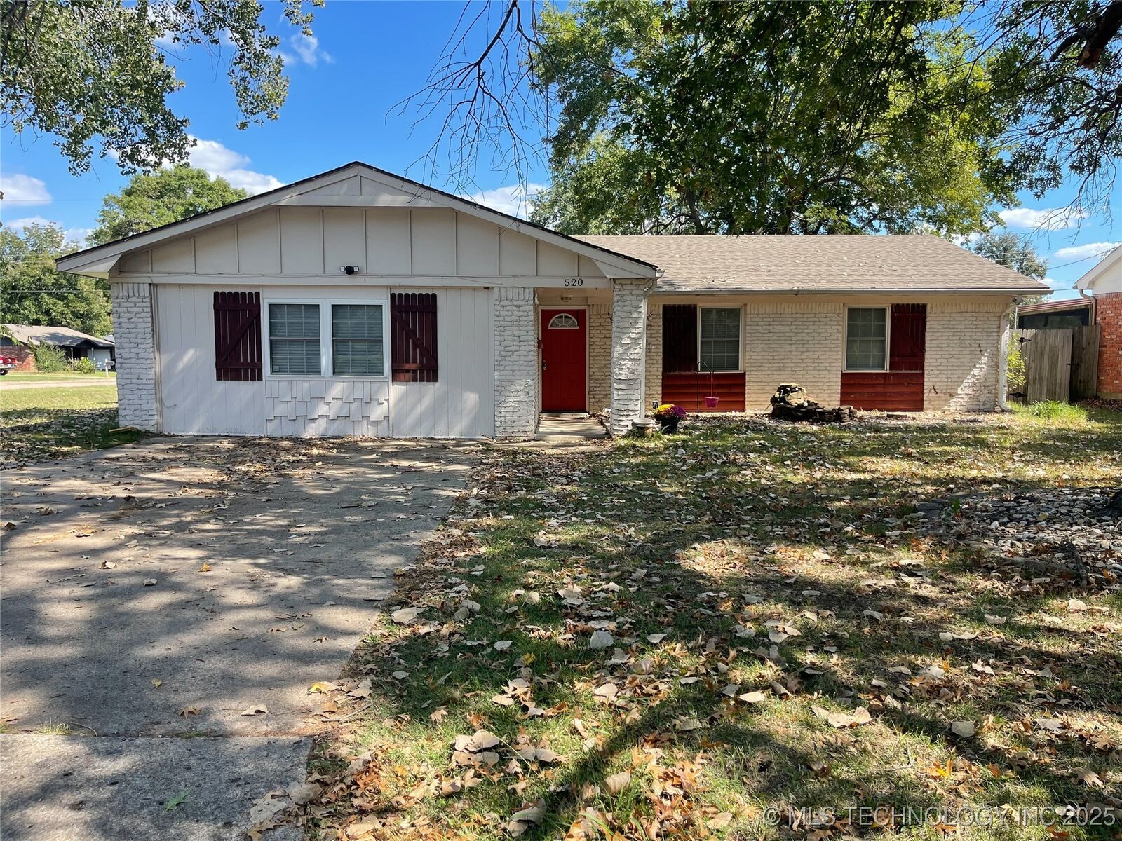 Property Photo: 520 Belmont Road OK 74403