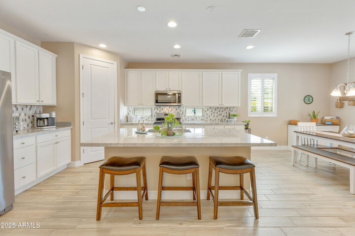 Property Photo:  10414 E Tahoe Avenue  AZ 85212 