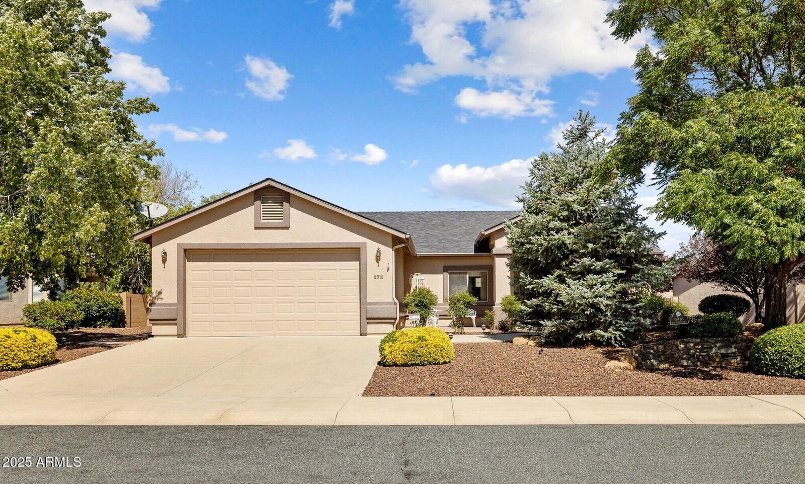 Property Photo:  6916 E Kilkenny Place  AZ 86314 