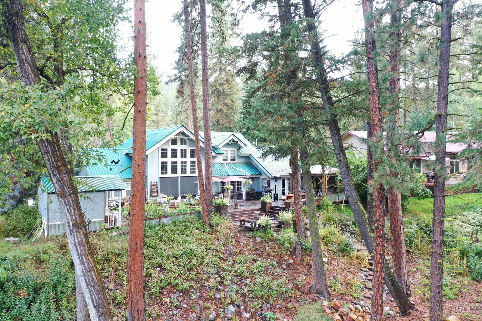 Property Photo: 3353 Woodland Drive ID 83654