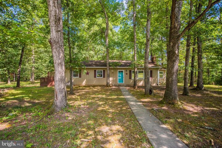 Property Photo: 233 Budding Dogwood WV 25413