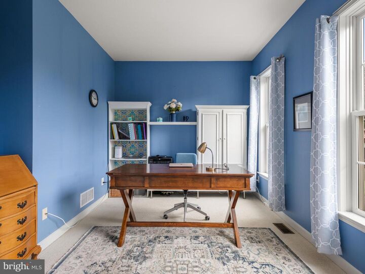 Property Photo:  209 Martins Lane  PA 19063 