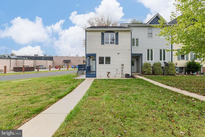 Property Photo: 628 Knightsbridge Drive MD 21740