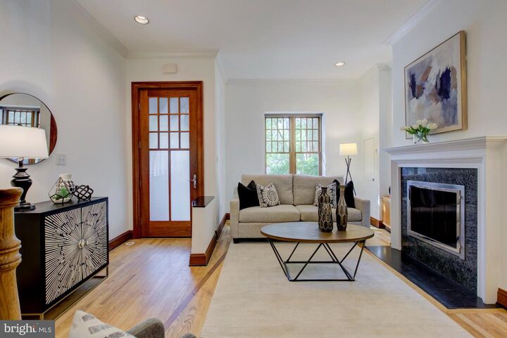 Property Photo:  632 C Street NE  DC 20002 