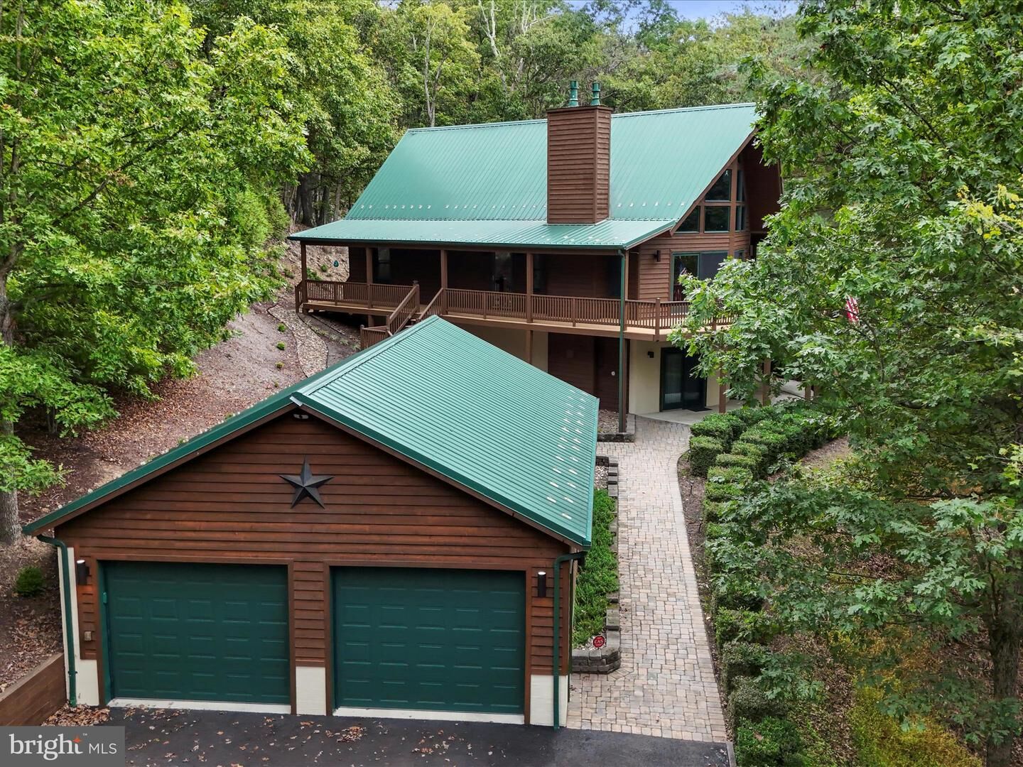 Property Photo: 78 Purple Finch Lane WV 25411