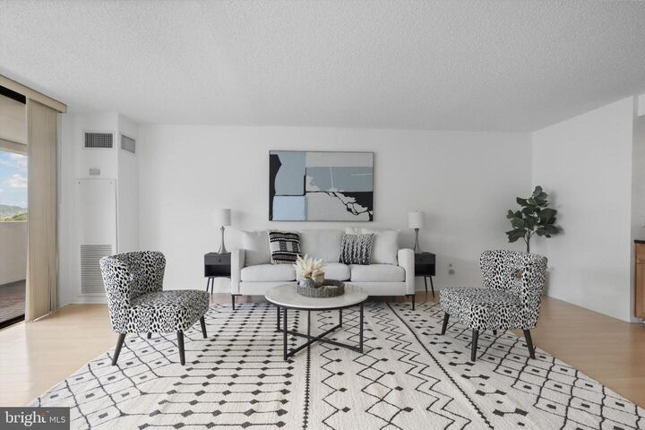 Property Photo: 6101 Edsall Road 611 VA 22304