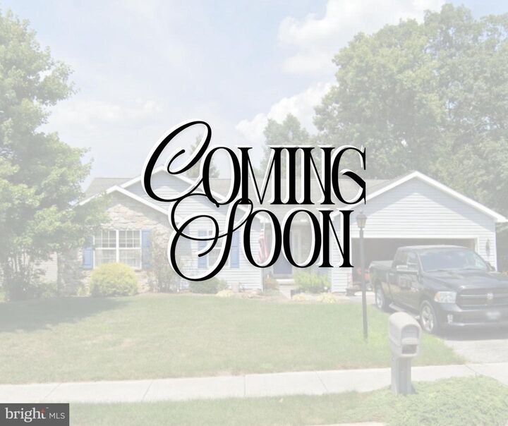2 Astoria Drive  Hanover PA 17331 photo