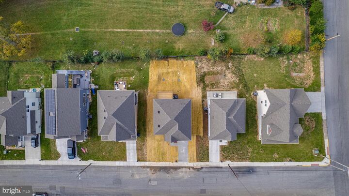 Property Photo: 530 Third Street WV 25404