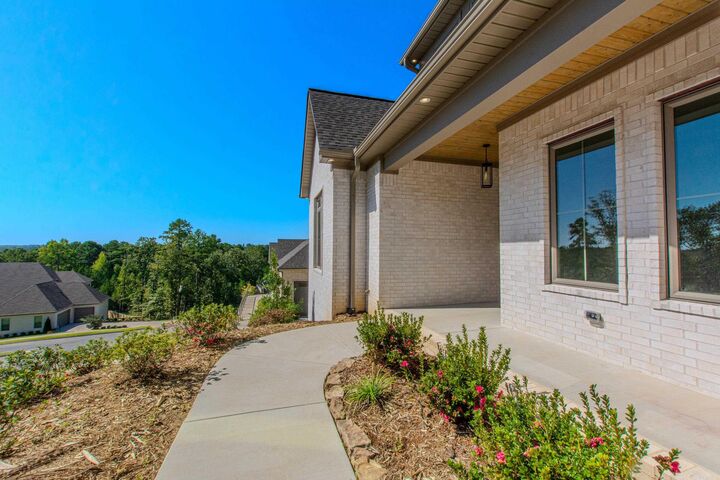Property Photo: 104 Bear Den Court AR 72223