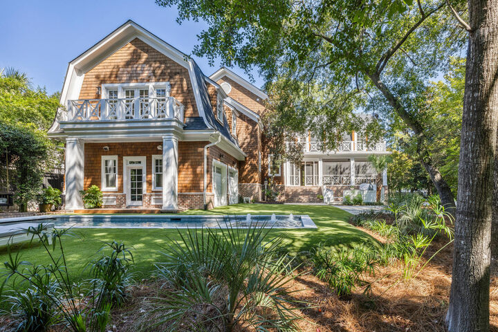 Property Photo:  232 Delahow Street  SC 29492 