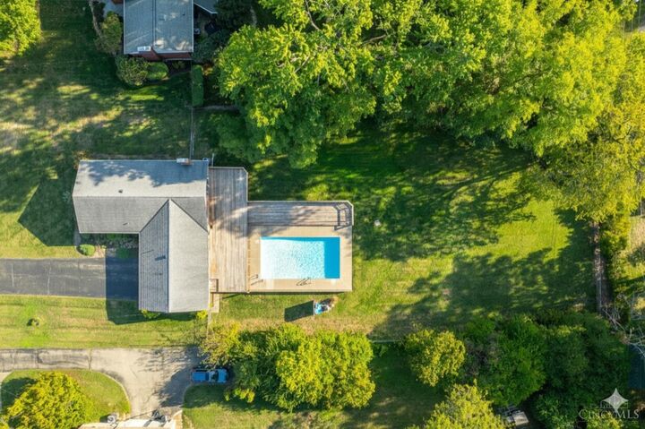 Property Photo:  2373 Wolfangel Road  OH 45244 